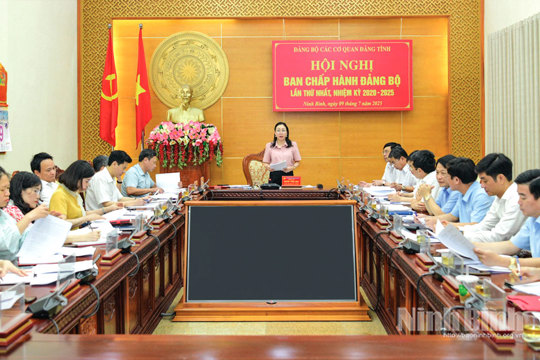 Chuyển biến tích cực từ học tập và làm theo tư tưởng, đạo đức, phong cách Hồ Chí Minh 