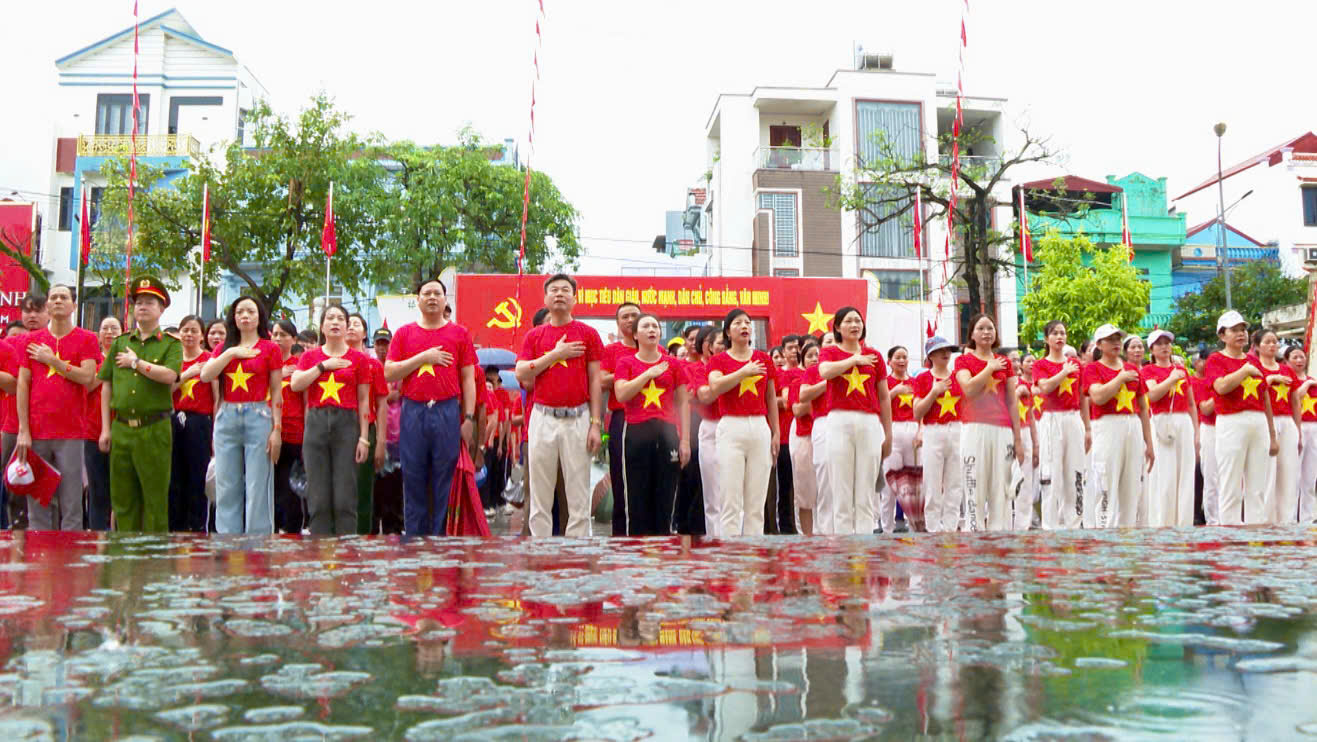 Xã Bình Mỹ, tỉnh Ninh Bình tổ chức Chương trình đi bộ “Cùng Việt 