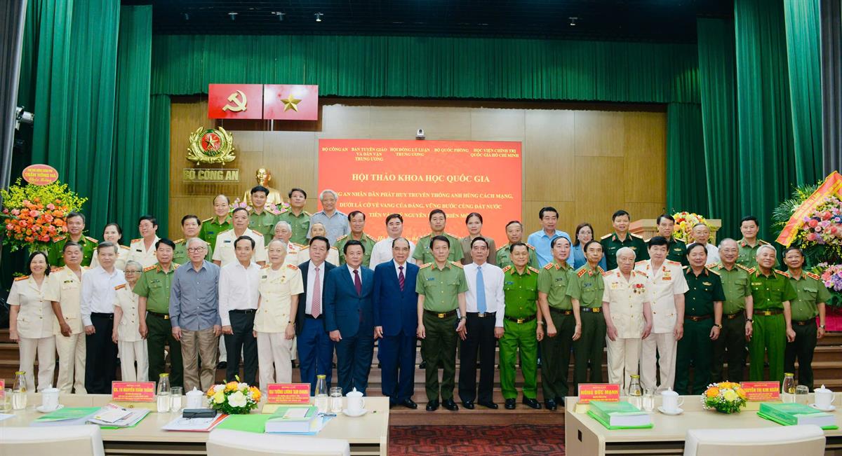 Hội thảo khoa học cấp quốc gia “Kỷ niệm 80 năm Ngày truyền thống Công an nhân dân (19/8/1945 – 19/8/2025) và 20 năm Ngày hội Toàn dân bảo vệ an ninh Tổ quốc (19/8/2005 – 19/8/2025)”